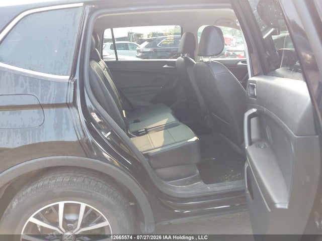 Aukcja sprzedaży 2018 Volkswagen Tiguan Comfortline, vin: 3VV2B7AX4JM166786, numer aukcji: 12665574