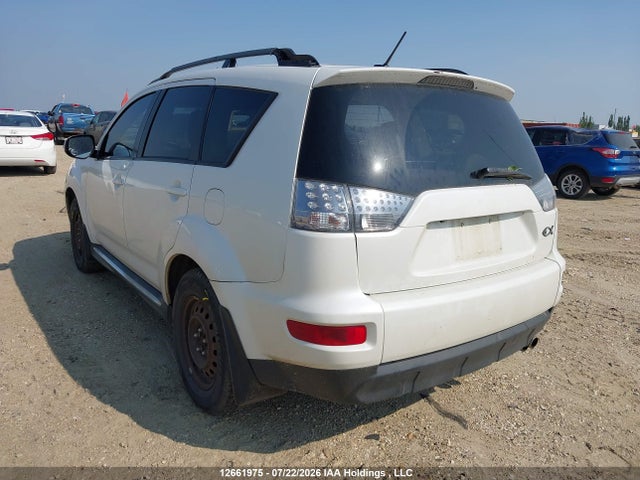 Продажа на аукционе авто 2013 Mitsubishi Outlander Xls, vin: JA4JT5AX3DU606762, номер лота: 12661975