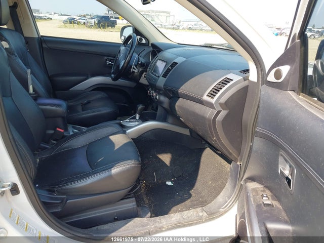 Продажа на аукционе авто 2013 Mitsubishi Outlander Xls, vin: JA4JT5AX3DU606762, номер лота: 12661975