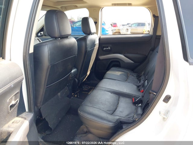Продажа на аукционе авто 2013 Mitsubishi Outlander Xls, vin: JA4JT5AX3DU606762, номер лота: 12661975