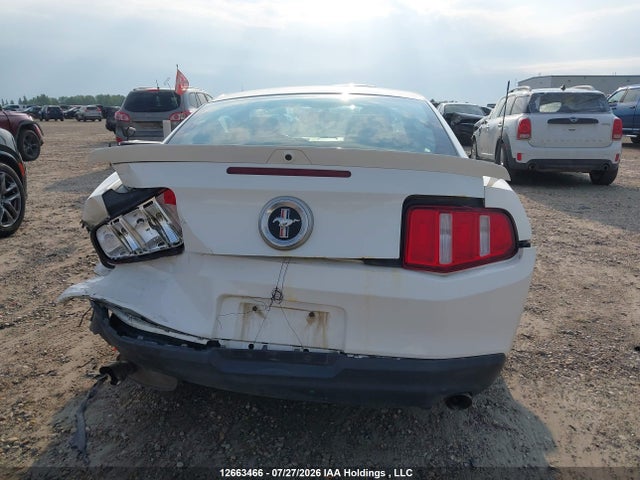 2011 Ford Mustang V6 მანქანა იყიდება აუქციონზე, vin: 1ZVBP8AM3B5157917, აუქციონის ნომერი: 12663466