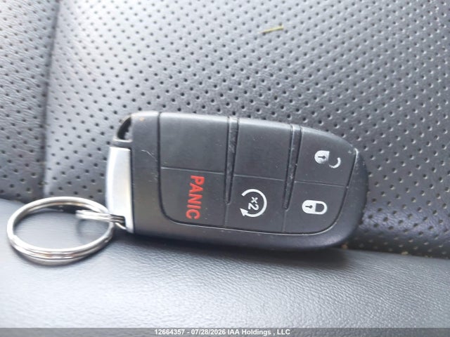 3C4PDDEG6GT204489 Dodge Journey R/t Rallye