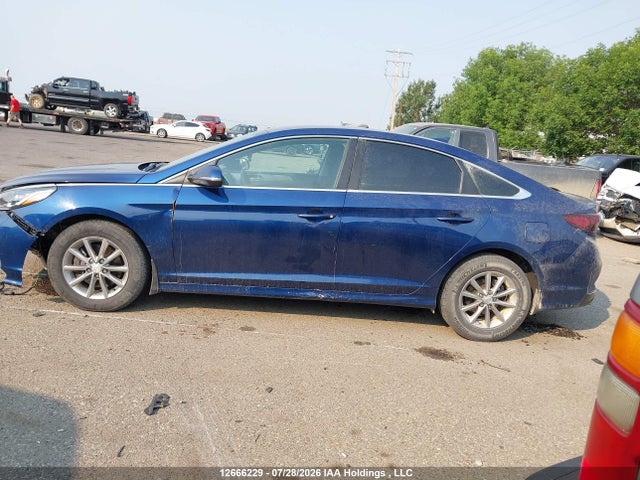 Hyundai SONATA GL 2018 5NPE24AF7JH672006 Image 13