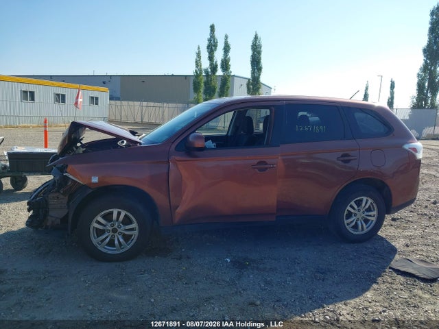 Auction sale of the 2014 Mitsubishi Outlander Es, vin: JA4AZ2A33EZ605402, lot number: 12671891