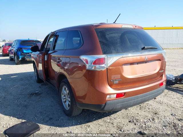 Auction sale of the 2014 Mitsubishi Outlander Es, vin: JA4AZ2A33EZ605402, lot number: 12671891
