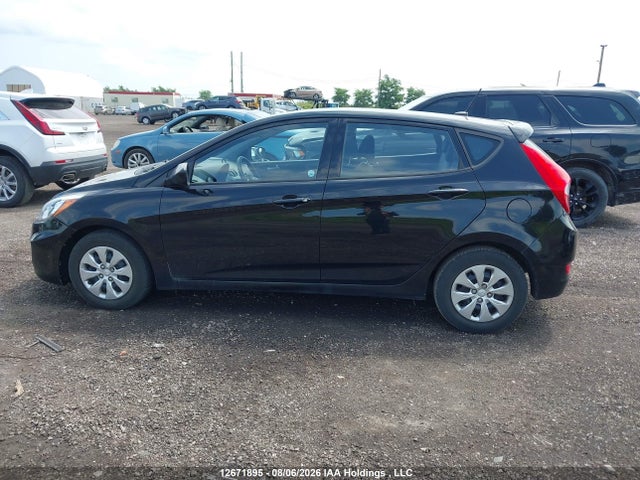 12671895 :رقم المزاد ، KMHCT5AEXFU220271 vin ، 2015 Hyundai Accent Gl مزاد بيع