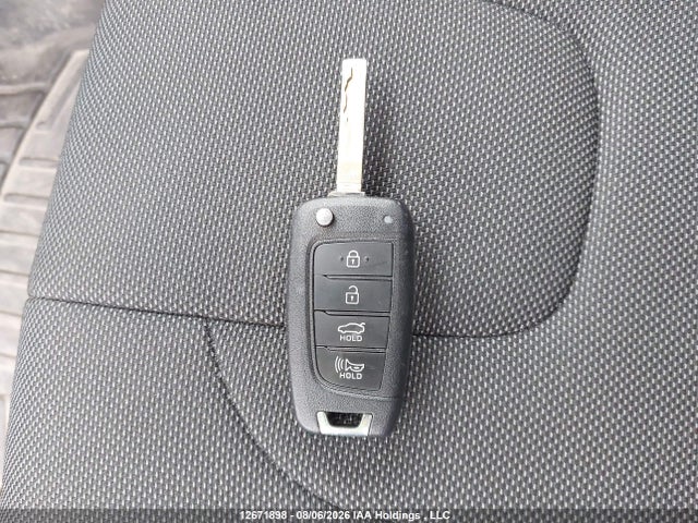 KMHLM4DG1RU685336 Hyundai ELANTRA SEL