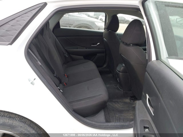 KMHLM4DG1RU685336 Hyundai ELANTRA SEL