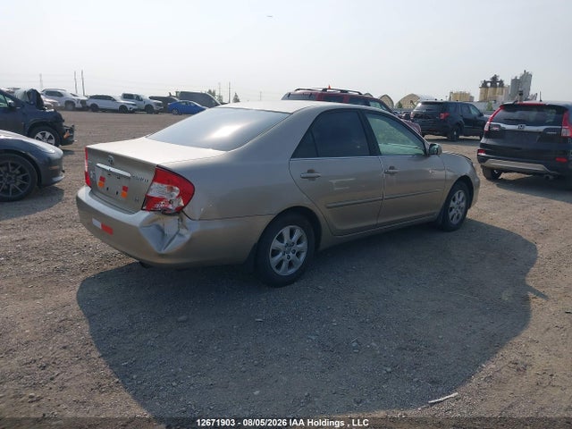 12671903 :رقم المزاد ، JTDBF32K330128597 vin ، 2003 Toyota Camry Le/xle مزاد بيع