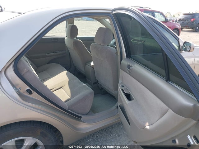 12671903 :رقم المزاد ، JTDBF32K330128597 vin ، 2003 Toyota Camry Le/xle مزاد بيع