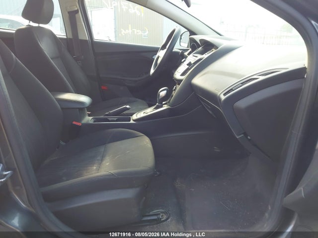 12671916 :رقم المزاد ، 1FADP3F26HL305199 vin ، 2017 Ford Focus Se مزاد بيع