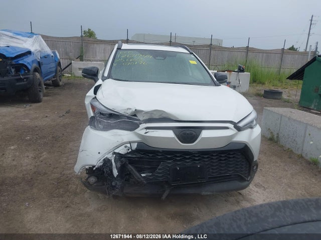 Auction sale of the 2025 Toyota Corolla Cross Hybrid Xse, vin: 7MUFBABG8SV070176, lot number: 12671944