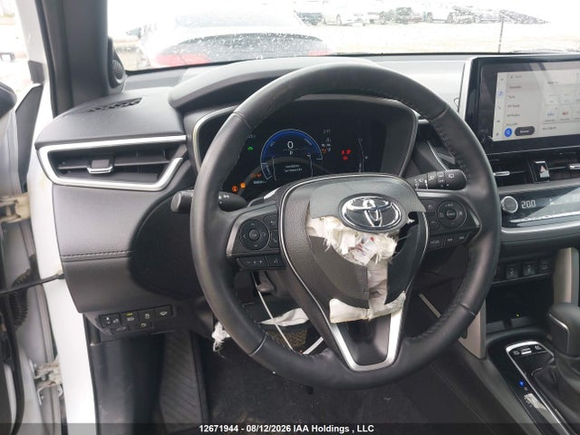 Auction sale of the 2025 Toyota Corolla Cross Hybrid Xse, vin: 7MUFBABG8SV070176, lot number: 12671944