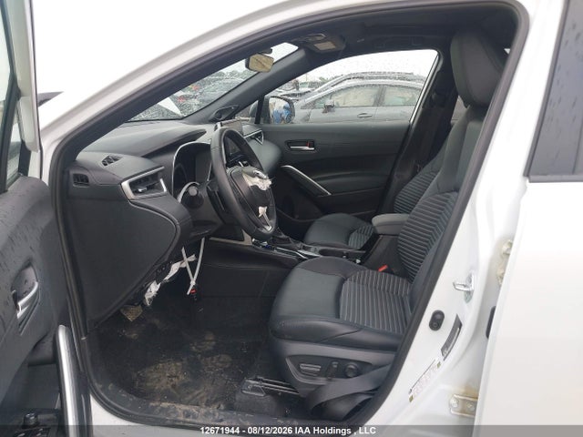 Auction sale of the 2025 Toyota Corolla Cross Hybrid Xse, vin: 7MUFBABG8SV070176, lot number: 12671944