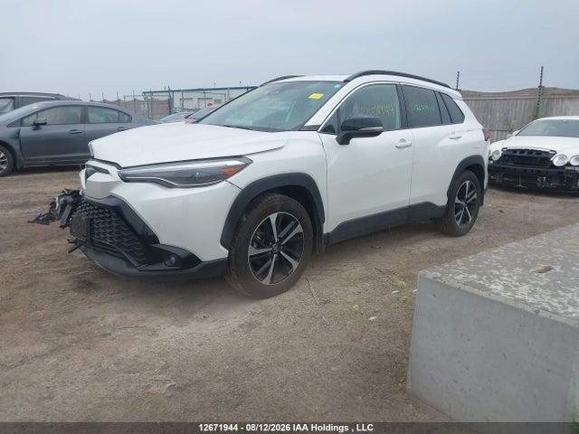 Auction sale of the 2025 Toyota Corolla Cross Hybrid Xse, vin: 7MUFBABG8SV070176, lot number: 12671944
