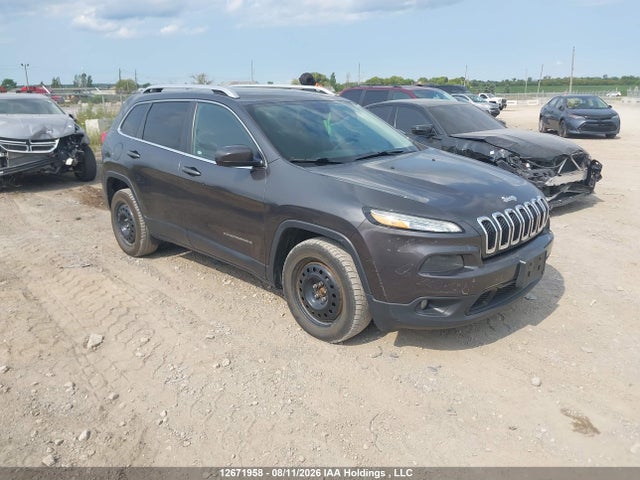 2015 Jeep Cherokee Latitude Fwd მანქანა იყიდება აუქციონზე, vin: 1C4PJLCS7FW720525, აუქციონის ნომერი: 12671958