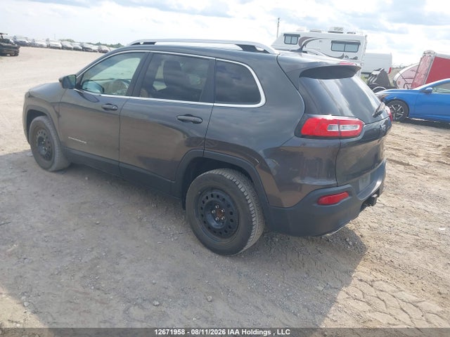 Продаж на аукціоні авто 2015 Jeep Cherokee Latitude Fwd, vin: 1C4PJLCS7FW720525, номер лоту: 12671958