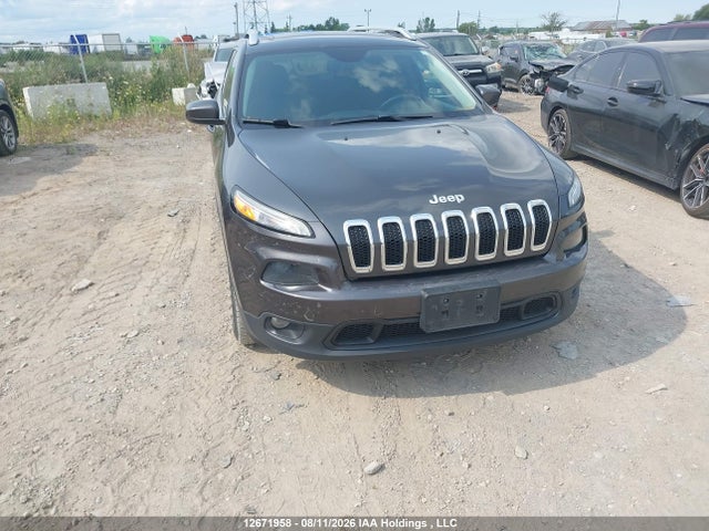 Продаж на аукціоні авто 2015 Jeep Cherokee Latitude Fwd, vin: 1C4PJLCS7FW720525, номер лоту: 12671958