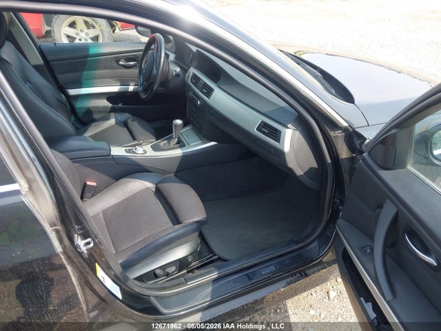 12671962 :رقم المزاد ، WBAVB33596KS38772 vin ، 2006 Bmw 3 Series مزاد بيع