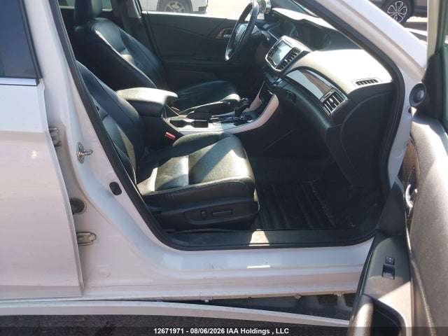 1HGCR2F08GA804073 Honda Accord Touring