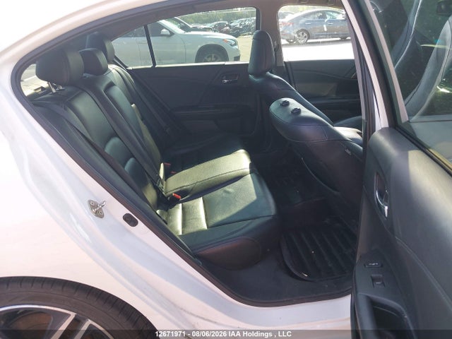 1HGCR2F08GA804073 Honda Accord Touring