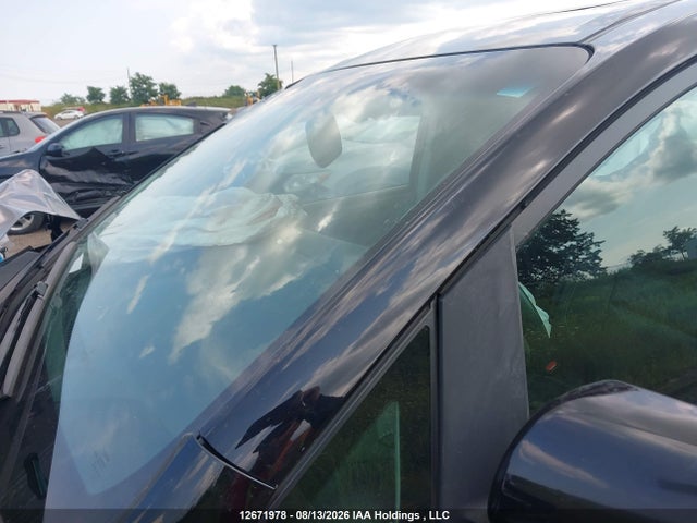 12671978 :رقم المزاد ، 5TDXZ3DC1HS805749 vin ، 2017 Toyota Sienna Se 8 Passenger مزاد بيع