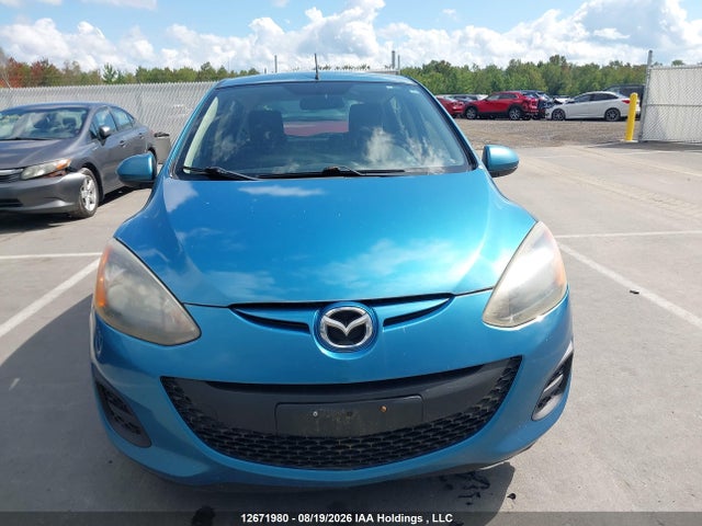 12671980 :رقم المزاد ، JM1DE1HY5B0113819 vin ، 2011 Mazda Mazda2 Sport مزاد بيع