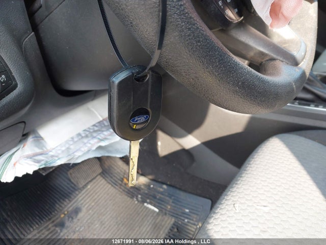 Ford ESCAPE SE 2017 1FMCU9GD4HUC05108 Image 11