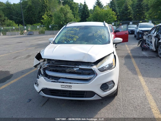 Ford ESCAPE SE 2017 1FMCU9GD4HUC05108 Image 13