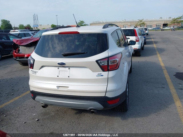 Ford ESCAPE SE 2017 1FMCU9GD4HUC05108 Image 17