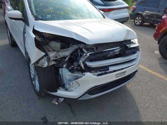 Ford ESCAPE SE 2017 1FMCU9GD4HUC05108 Image 6