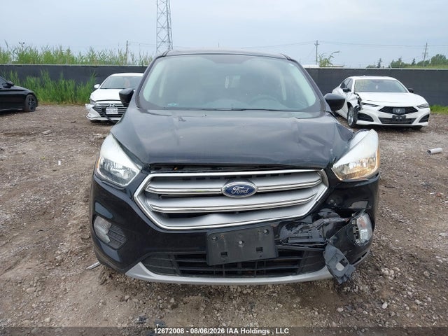 2017 Ford Escape Se მანქანა იყიდება აუქციონზე, vin: 1FMCU0GD8HUB83643, აუქციონის ნომერი: 12672008
