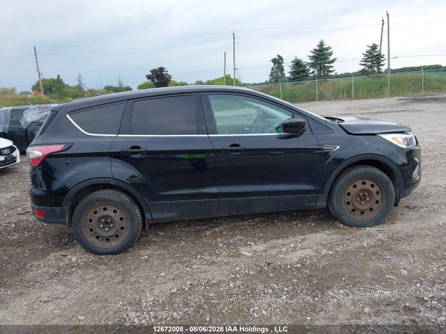 2017 Ford Escape Se მანქანა იყიდება აუქციონზე, vin: 1FMCU0GD8HUB83643, აუქციონის ნომერი: 12672008