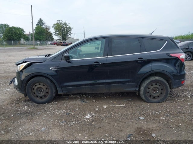 2017 Ford Escape Se მანქანა იყიდება აუქციონზე, vin: 1FMCU0GD8HUB83643, აუქციონის ნომერი: 12672008