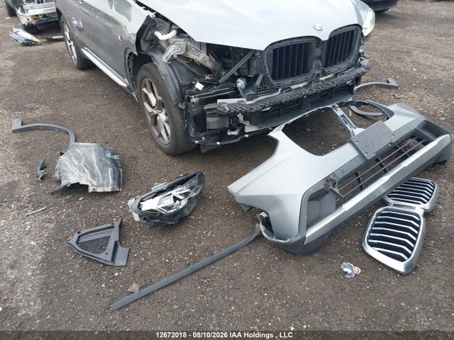 5UX53DP00P9R11816 BMW X3 Xdrive30i