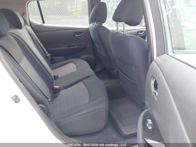 Nissan Leaf S/sl/sv 2018 1N4AZ1CP4JC307346 Image 8