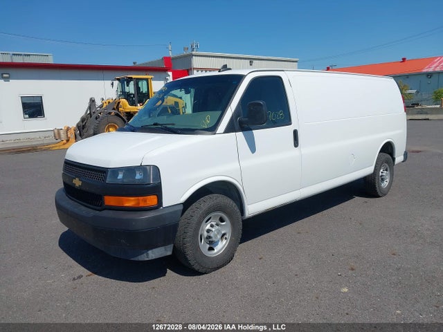 Chevrolet Express G2500 2023 1GCWGBFPXP1252896 Image 2