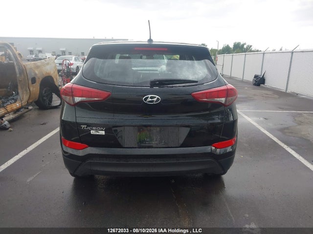 2017 Hyundai Tucson Se მანქანა იყიდება აუქციონზე, vin: KM8J23A40HU578004, აუქციონის ნომერი: 12672033