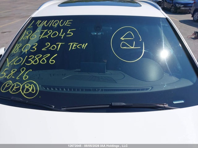 Audi Q3 2.0t Technik 2018 WA1GCCFS0JR013886 Image 17
