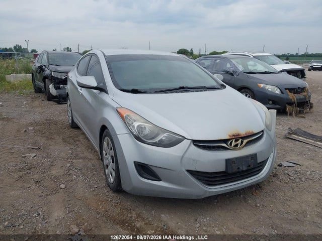 2013 Hyundai Elantra მანქანა იყიდება აუქციონზე, vin: 5NPDH4AE9DH315416, აუქციონის ნომერი: 12672054