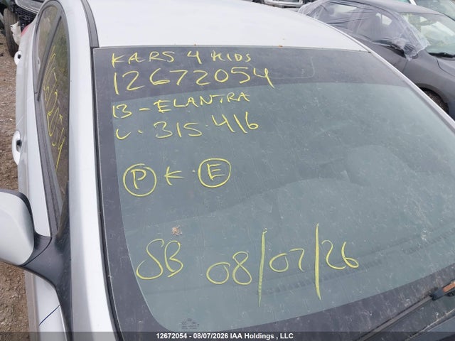 12672054 :رقم المزاد ، 5NPDH4AE9DH315416 vin ، 2013 Hyundai Elantra مزاد بيع