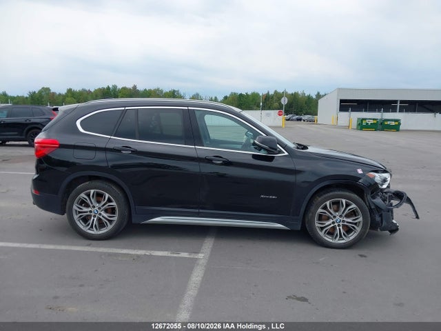 BMW X1 2017 WBXHT3C36H5F81199 Image 13