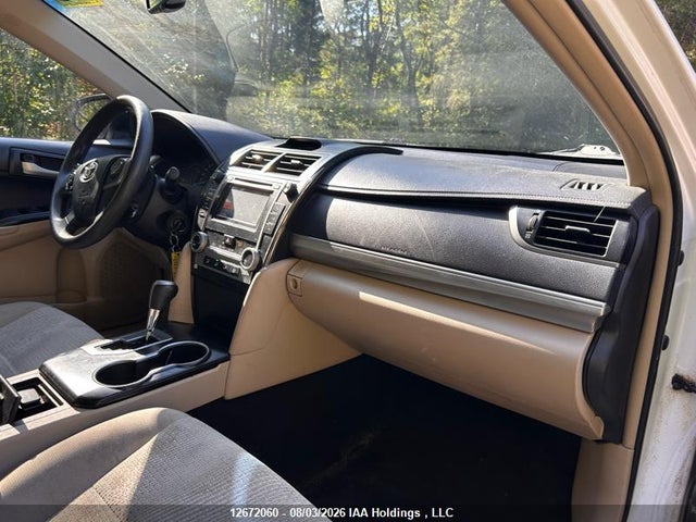 12672060 :رقم المزاد ، 4T1BF1FK5EU744002 vin ، 2014 Toyota Camry L/se/le/xle مزاد بيع