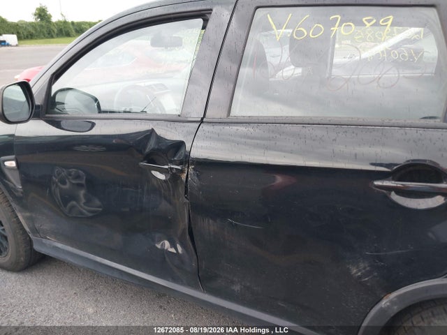 Mitsubishi RVR ES 2022 JA4AJUAU1NU607089 Image 21