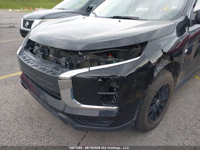 Mitsubishi RVR ES 2022 JA4AJUAU1NU607089 Image 6