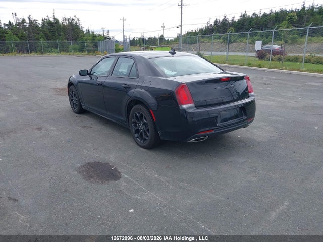 Aukcja sprzedaży 2023 Chrysler 300 Touring L, vin: 2C3CCASG4PH538540, numer aukcji: 12672096