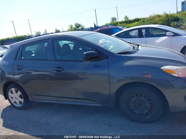 2009 Toyota Matrix მანქანა იყიდება აუქციონზე, vin: 2T1KU40E99C018404, აუქციონის ნომერი: 12672107