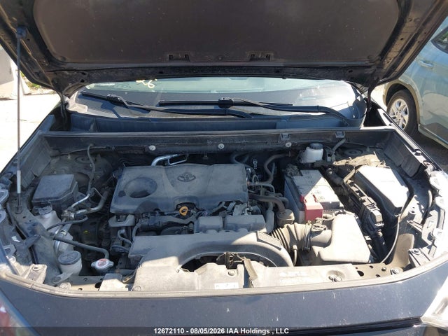 2021 Toyota Rav4 Le მანქანა იყიდება აუქციონზე, vin: 2T3B1RFVXMW228778, აუქციონის ნომერი: 12672110