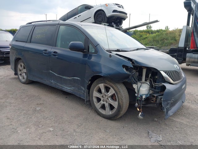Продаж на аукціоні авто 2012 Toyota Sienna Sport, vin: 5TDXK3DC8CS258265, номер лоту: 12666875