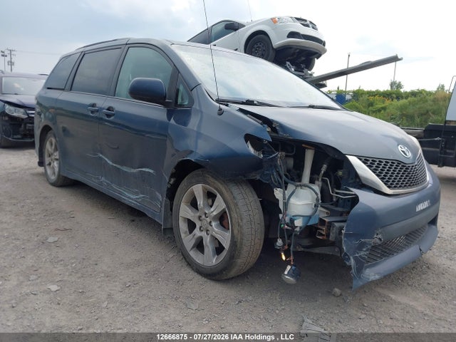 Продаж на аукціоні авто 2012 Toyota Sienna Sport, vin: 5TDXK3DC8CS258265, номер лоту: 12666875